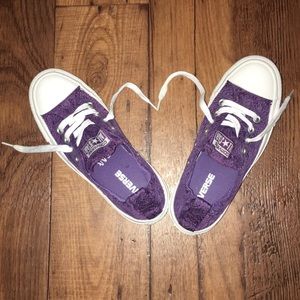 Lace pattern Converse.  Women's 5 -OR- Girl's 3